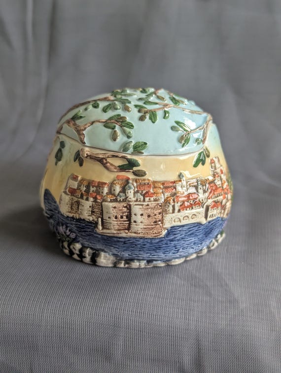 Croatia Coastal Trinket Box – Mini Ceramic Keepsake Box – Mediterranean Seaside Souvenir Decor