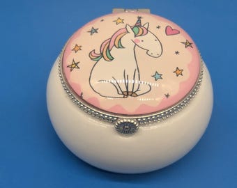 Unicorn Trinket Box – Pastel Fantasy Round Keepsake – Small Shelf Decor
