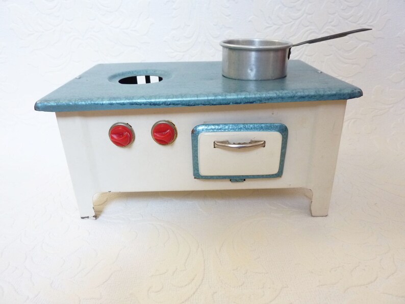 Vintage toy kitchen tin toy stove image 1