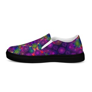 Women’s slip-on canvas shoes