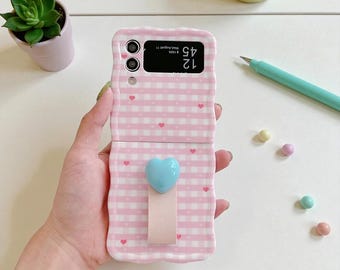 Checkered Heart Z Flip Case with Wave Frame & Wristband Strap for Samsung ZFlip5 ZFlip6 Flip4 Flip3 Kawaii Protective Phone Cover