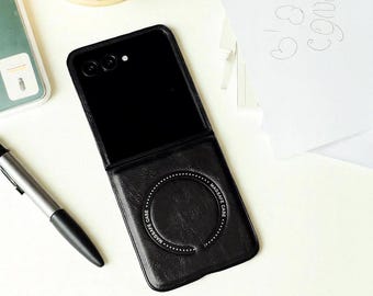 Retro Leather Magnetic Case For Motorola Razr 60 50 Ultra 2025 2024, Magsafe Wireless Charging Cover, Shockproof Fold Phone Protection