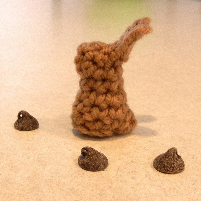 Crochet Pattern: Amigurumi Mini Rabbit, Bunny Hoppities image 2