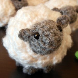 Crochet Pattern: Amigurumi Sheep, Little Sheepy Who