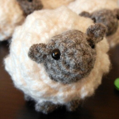 Crochet Pattern: Amigurumi Sheep, Little Sheepy Who