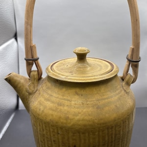 Vintage 1966 Primrose Signed Studio Pottery Teapot Bamboo Handle Kansas City