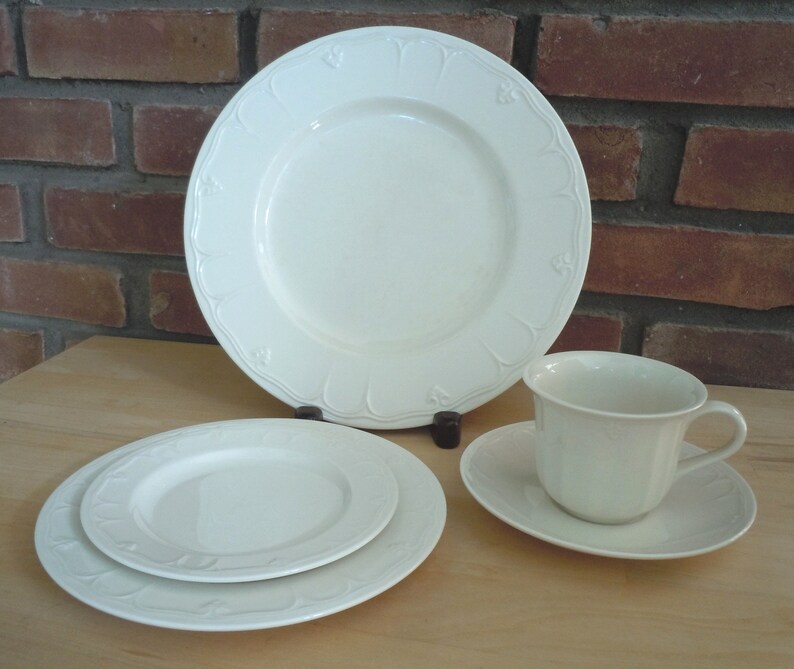 Vintage White Dinnerware Set Lenox 50pcs Casual Elegance Etsy