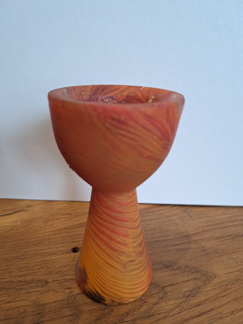 Eierbecher, Pate de Verre Technik, Sammlerstück, Unikat, Liebhaberstück Orange/Rot