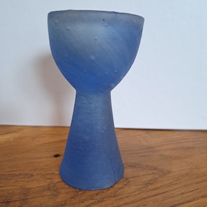 Eierbecher, Pate de Verre Technik, Sammlerstück, Unikat, Liebhaberstück Blau