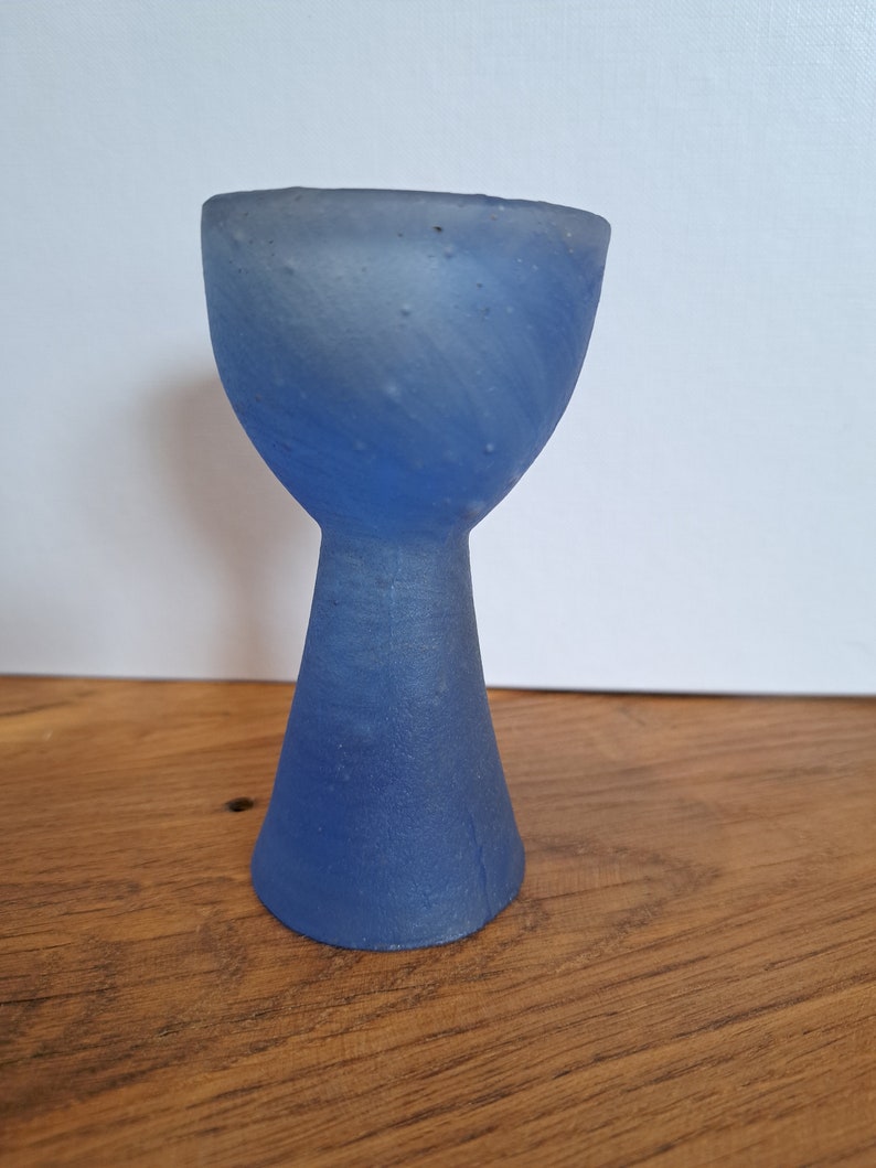 Eierbecher, Pate de Verre Technik, Sammlerstück, Unikat, Liebhaberstück Blau