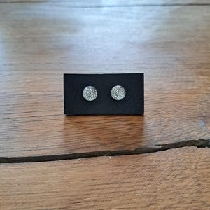 Glasohrstecker in Fusing Technik Silver