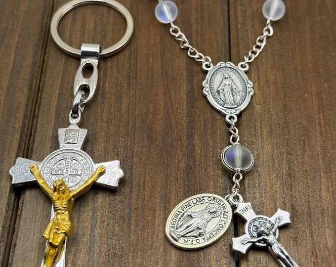 Car Rosary with Glass Beads: Italian Our Lady Pendant (Free Keychain)