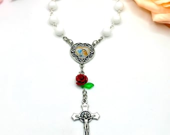 Car Rosary Chaplet: White Onyx Beads - Heart Mary & Jesus Centerpiece