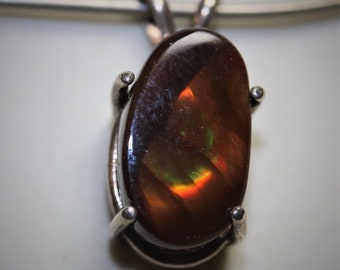 Natural Boulder Opal Pendant 8ct silver setting