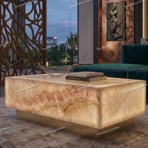 Handcrafted Natural Onyx Center Table Translucent Stone Coffee Table with LED Lighting Luxury Living Room Statement Piece Marble Style Table