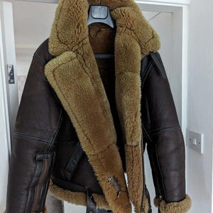 Herren Lammfell Bomberjacke - Handgefertigter Fliegermantel aus Schaffellleder