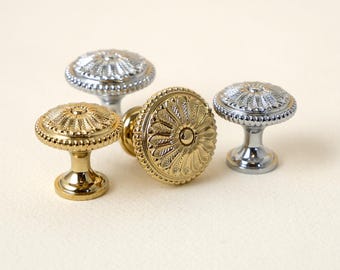 Pomos victorianos para armarios en oro y cromo / Pomos Art Nouveau para cómodas / Pomos europeos para cajones / Pomos florales / Herrajes para armarios