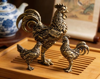Figura de pollo de latón hecha a mano, decoración vintage para escritorio con temática de mascotas de té, figura de animal fantástica, decoración para oficina o estudio, regalo para amantes de las mascotas de té.