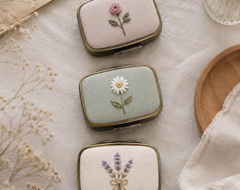 Handmade Flower Embroidered Pill Box – Floral Pocket Pill Case – Personalized Name Gift for Women