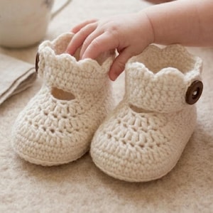Modello per scarpine da neonato all'uncinetto, taglia 6-12 mesi, in cotone Milk - Tutorial (download PDF)