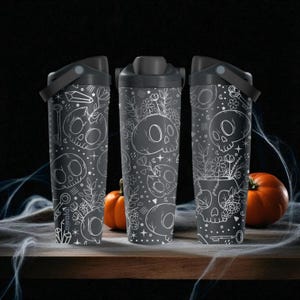 Engraved Cute Skulls and Flowers Bottle – 30oz 40oz – Black Halloween Tumbler – Spooky Cute Gift