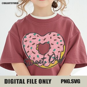 Sérigraphies rétro Saint-Valentin coeur donut SVG, PNG, conception de tshirt, fichier pour Cricut