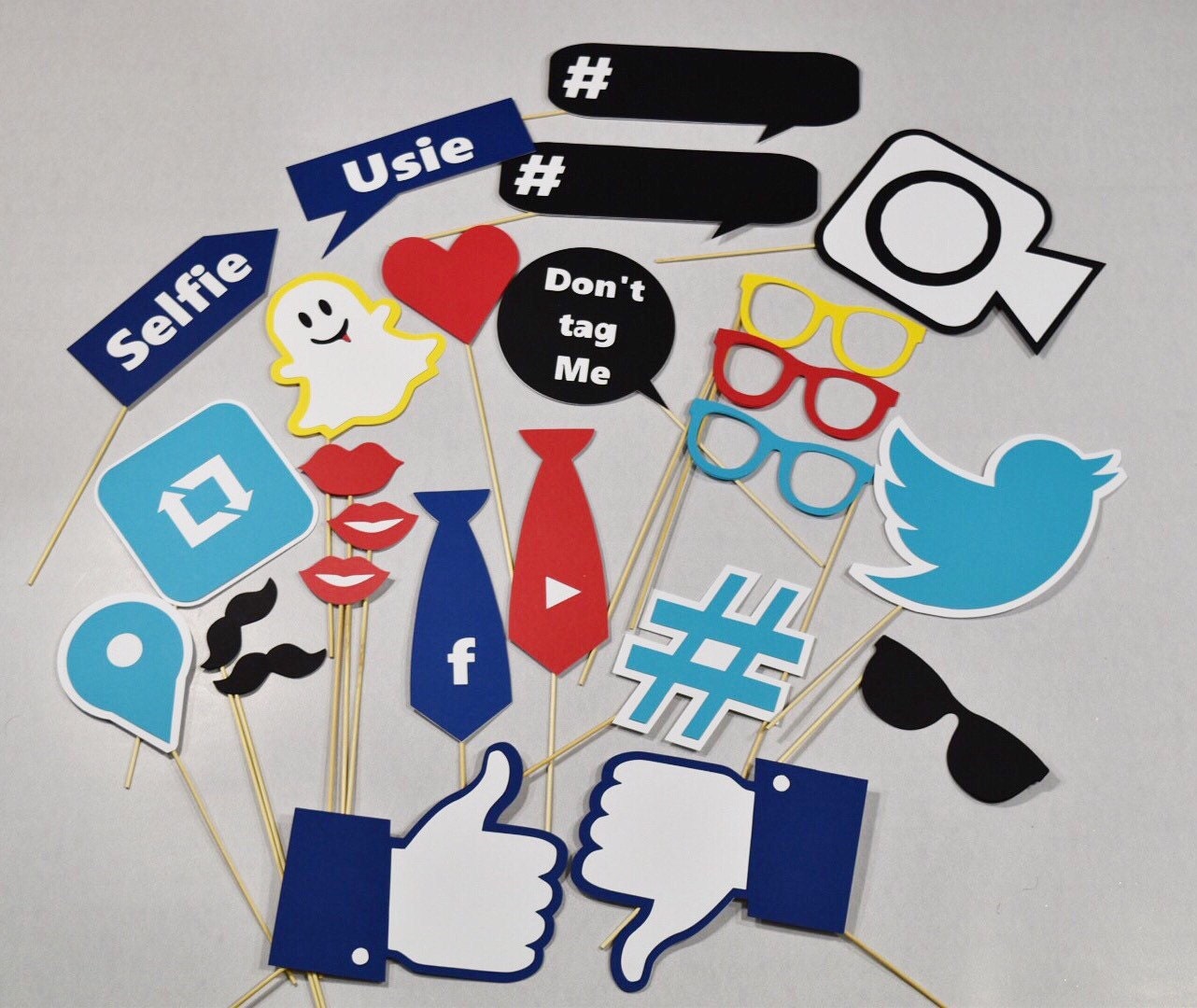 Social Media Photo Booth Party Props | Etsy