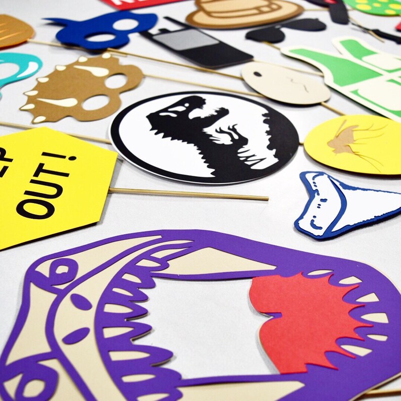 Jurassic Park Photobooth Props 19 Pc Dinosaur Props Etsy