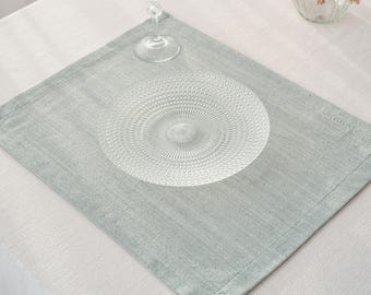 Salbeigrüne Tischsets aus feiner Baumwolle in salbeigrün