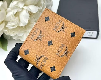 Cartera plegable MCM Visetos color coñac / Monedero de piel auténtica / Cartera de lujo de diseño