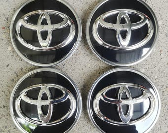 Coprimozzi per cerchi Toyota, logo nero e cromato, 62 mm, set da 4