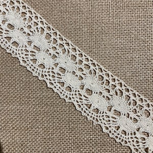 NEW!!! Pretty Ivory Scalloped Cluny Crochet Lace Trim, Sewing, Collages, Journaling, Scrapbooking
