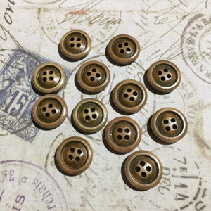 NEW!!! Vintage Style Distressed  Brown Wooden Buttons 18MM, Sewing, Journaling, Scrapbooking, Collages