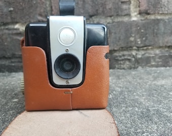 Vintage Brownie Hawkeye Cámara con funda de cuero