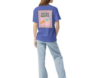 Camiseta Literária do Clube de Leitura Romantasy: Estampa com o Tropo "Almas Gêmeas" nas Costas