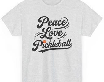Camiseta de Pickleball "Paz y Amor" / Regalo de Pickleball para Mujeres y Hombres / Camiseta Divertida de Pickleball / Ropa para Jugadores de Pickleball / Camiseta Deportiva con Gráfico