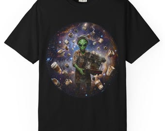 Camiseta de café con diseño de barista alienígena / Camiseta divertida para amantes del café con temática de ovnis / Camiseta con estampado de alienígenas para Halloween / Camiseta de espresso de ciencia ficción / Regalo para adictos al café / Unisex