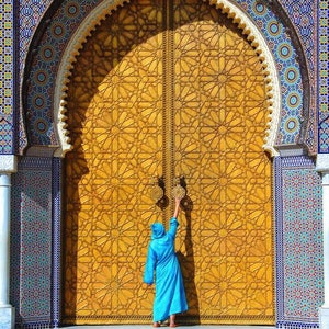 Orecchini Notte a Tangeri. Porta del Paradiso. Finestra del Paradiso. Rame e vetro zaffiro. Orecchini pendenti etnici. Amuleto Marocco immagine 4