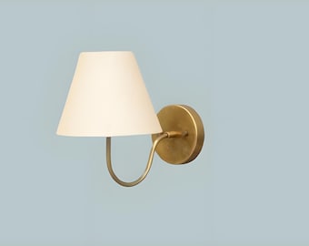Minimalist Wall Sconce Light – Soft Glow Accent Lamp for Home Décor