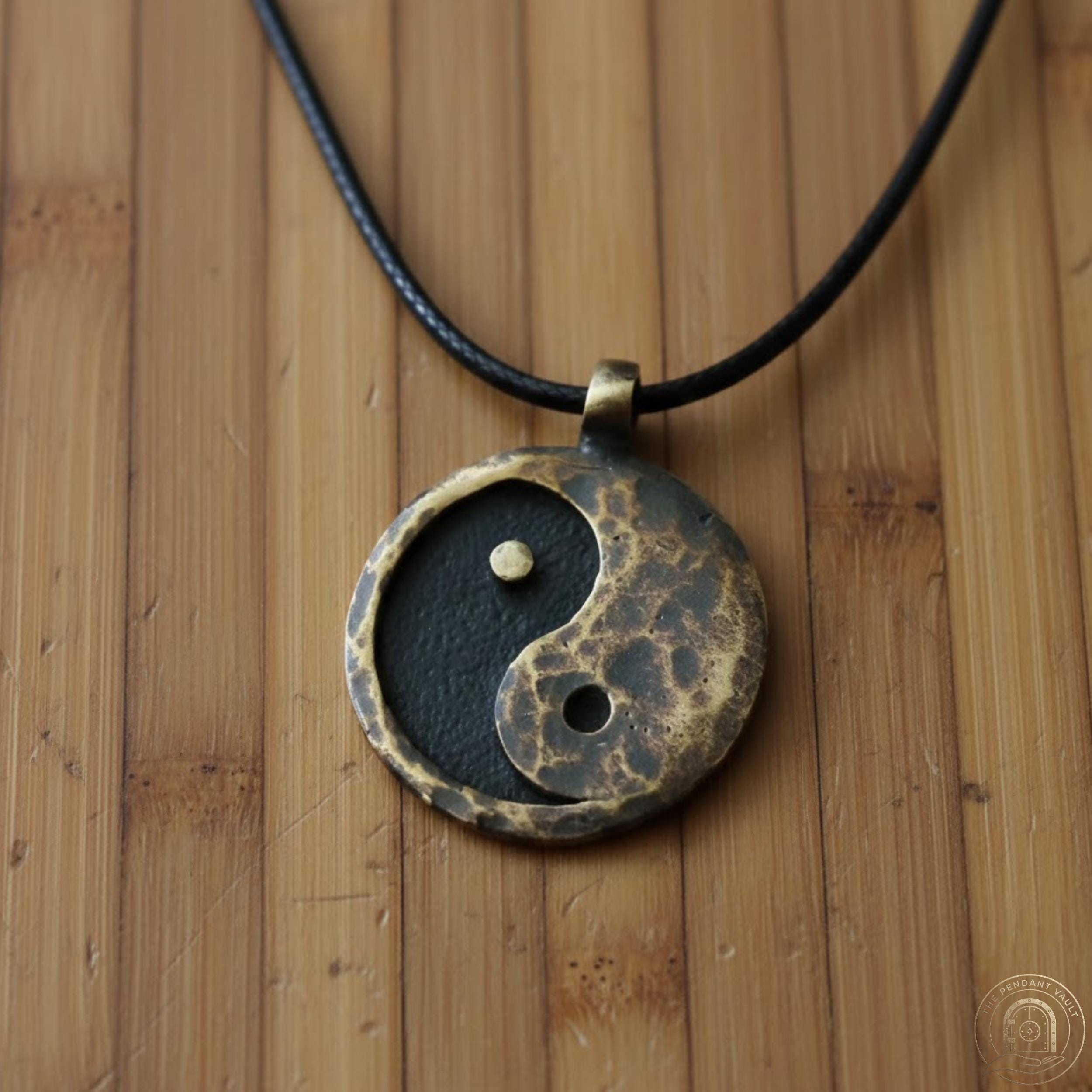 Yin yang necklace - Etsy 日本