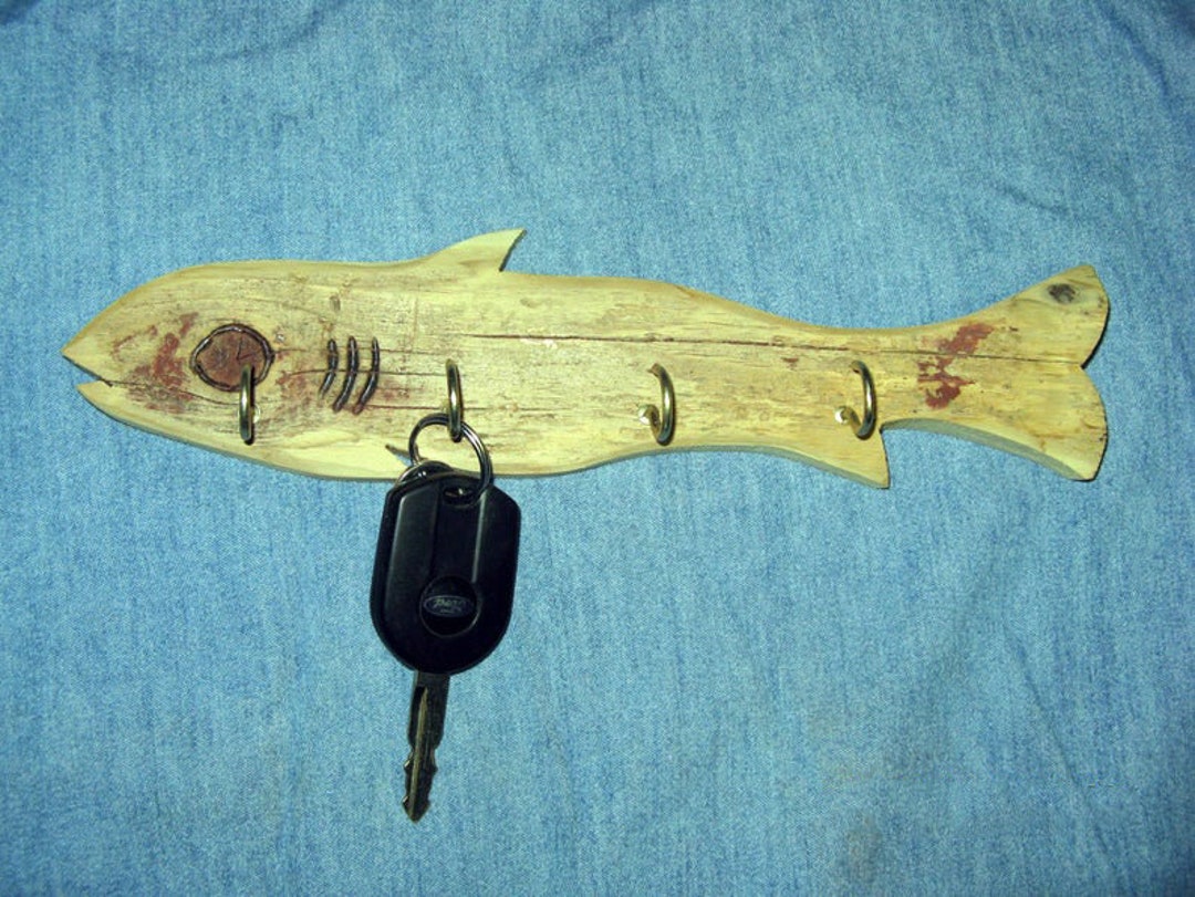 Fish Key Rack, Hand Carved Folk Art, Reclaimed Cedar Wood Jewelry ...