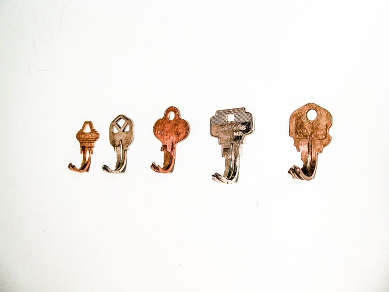 BENT KEY HOOKS 20 Bent Key Hooks Recycled Old Keys Etsy