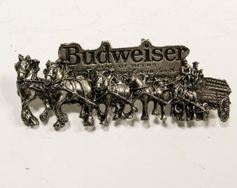 VINTAGE BUDWEISER BEERWAGON - Budweiser Clydesdale Pin, Pewter?, Hat Pin, Lapel Pin, Horses, Jewelry,