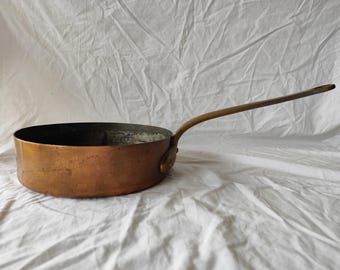 アンティーク銅製ソテーパン、26cm – ヴィンテージフランス製フライパン UNIS MERET – カントリーシックなキッチン – アンティークキッチン装飾