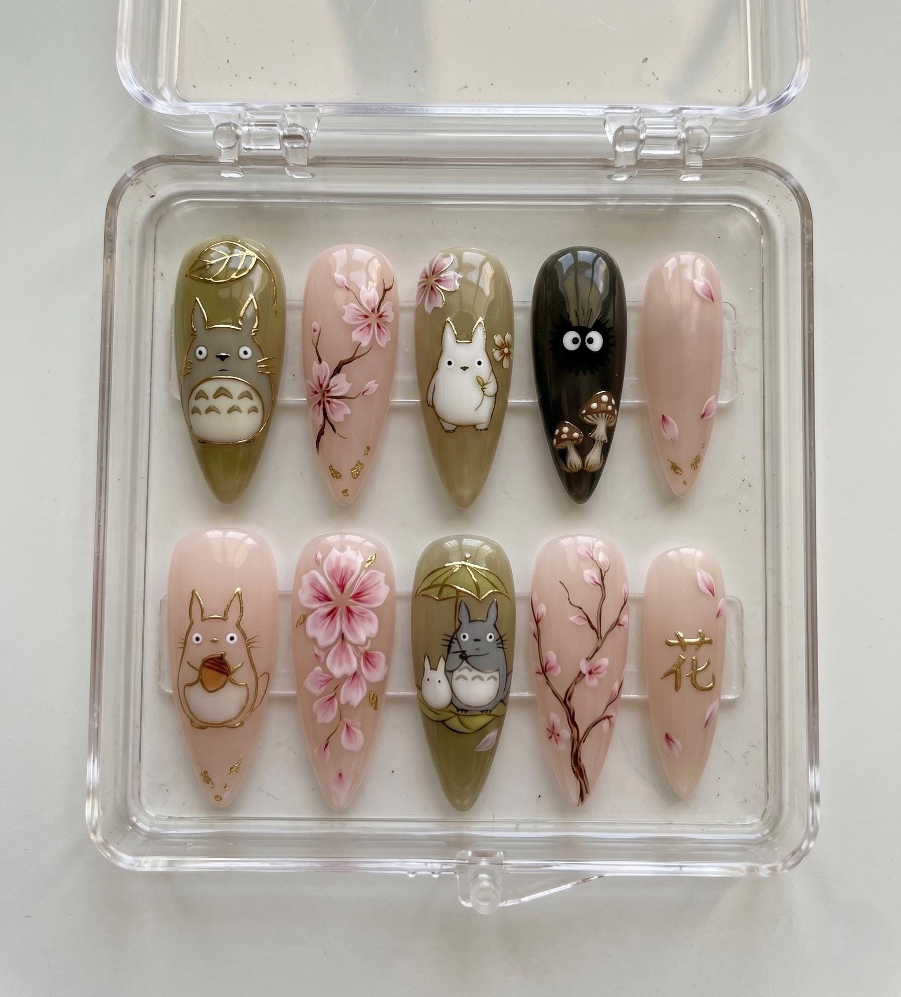 Ghibli nail art - Etsy 日本