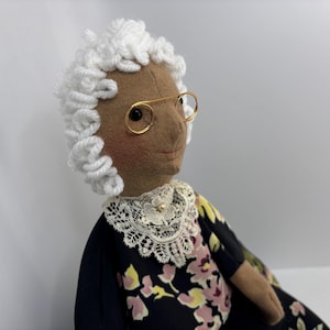 Hand Puppet for Children  and teaching  -  Abuela