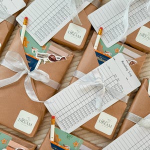 Book Blind Date Englisch Christmas Edition, Überraschungs-Buch, Mystery Book, Weihnachtsgeschenk, Geheimes Buch, Blind Date with a Book