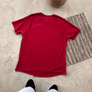 Vintage Nike Tech Fleece Red TShirt Minimalistic blank tee sk8 Y2K Avantgarde