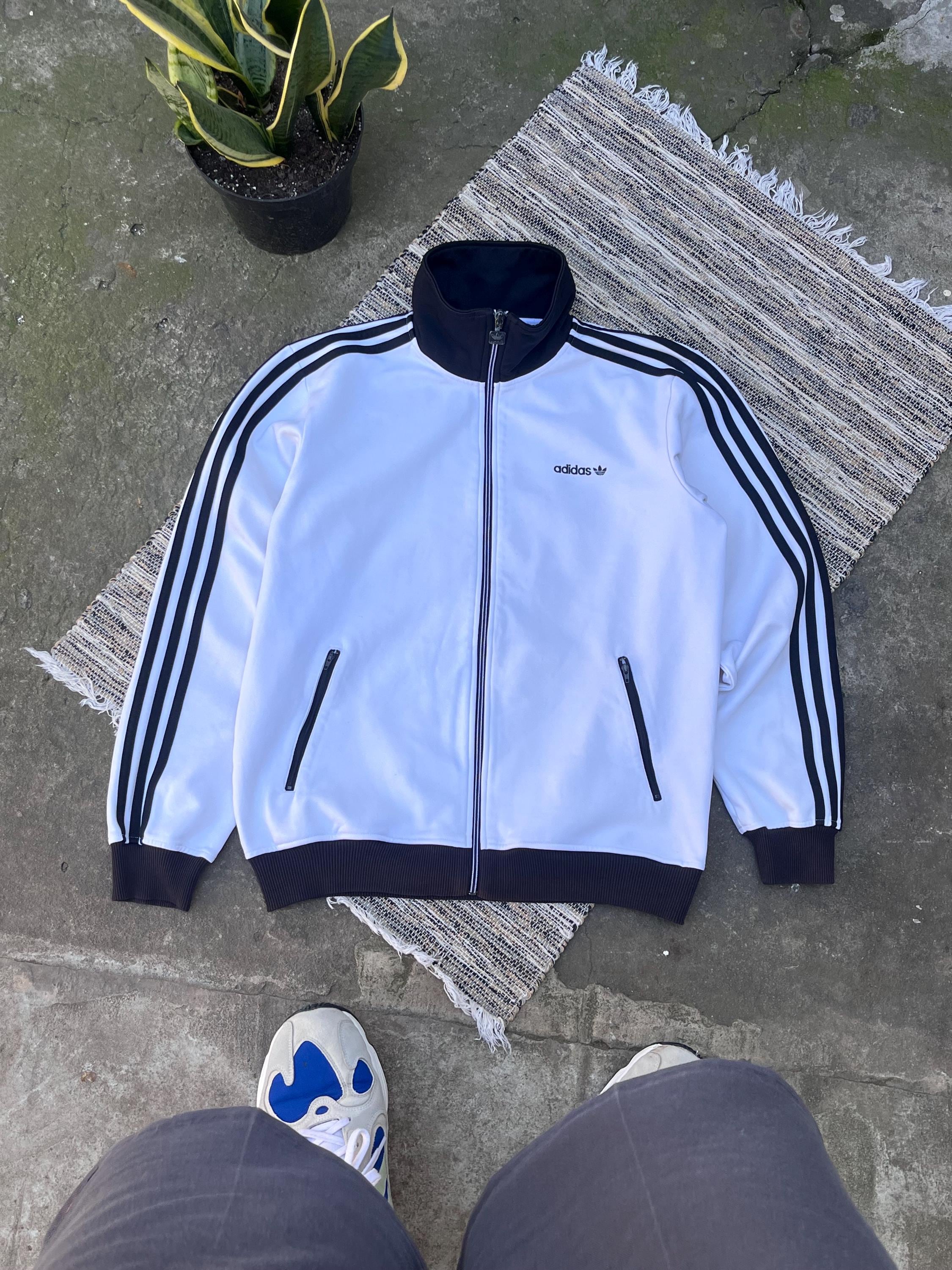 Chanel Vintage Hoodie - Etsy