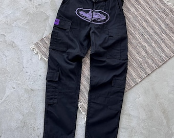 Vintage Corteiz svarta brittiska Drill Lila Guerillaz Cargobyxor Sällsynta Streetwear Y2K